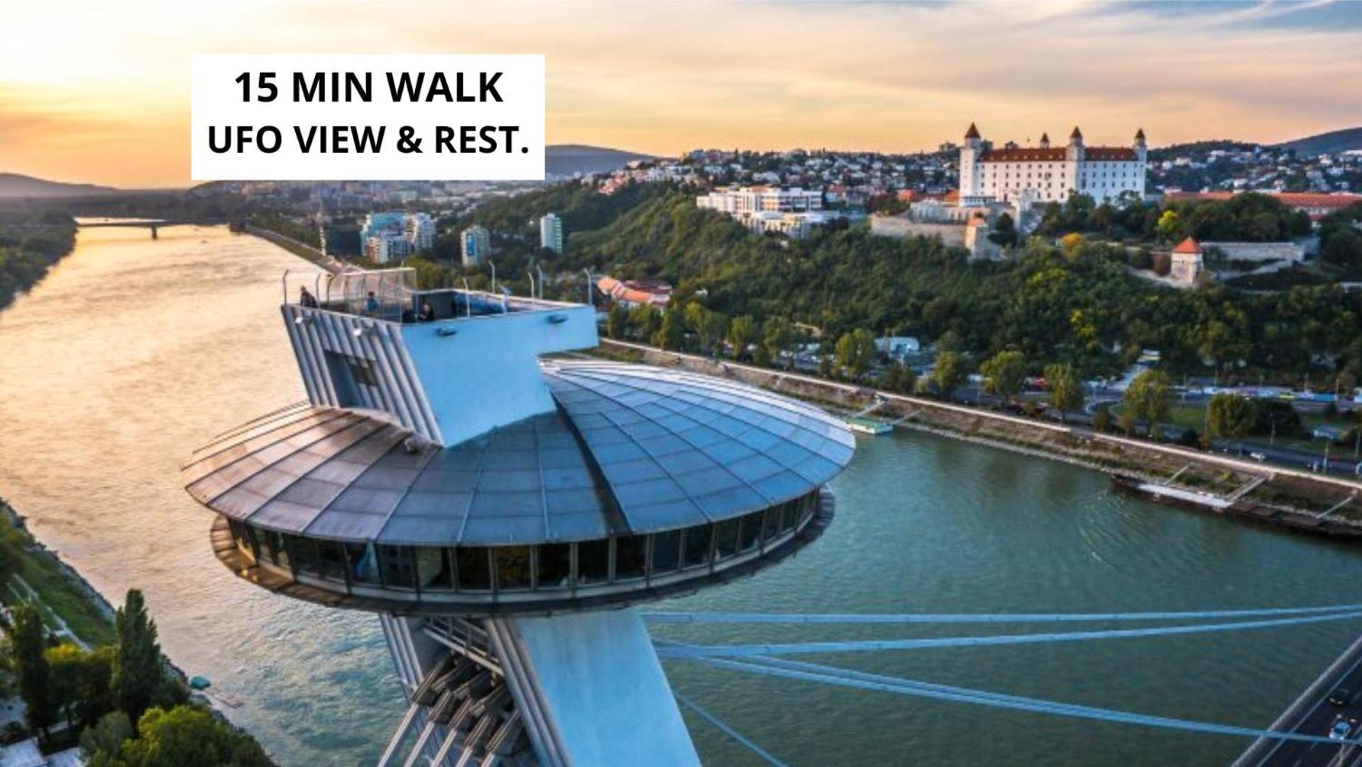 Downtown 3 Bdr Charm - Walk To All Attractions 브라티슬라바 외부 사진
